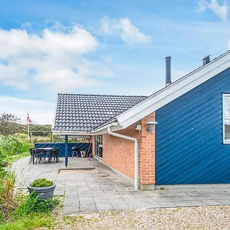 Tranquil Oasis In Henne Strand-by Traum 펜션