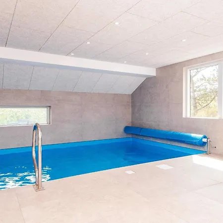 Tranquil Oasis In Henne Strand-by Traum 펜션 *