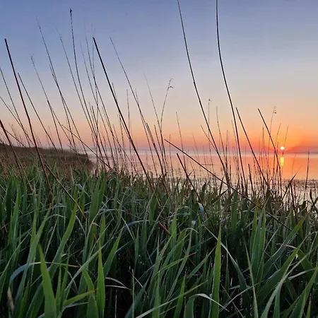 펜션 Tranquil Oasis In Henne Strand-by Traum