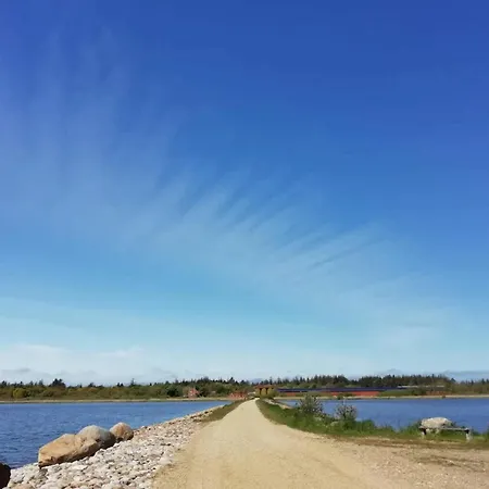 Tranquil Oasis In Henne Strand-by Traum 펜션 *